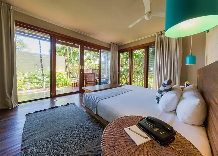 Mi By La Zebra, An Slh (adults Only) 5*